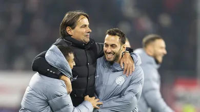 Dimarco faz gol &agrave; l&aacute; Pel&eacute; e ajuda a Internazionale a recuperar a lideran&ccedil;a da Serie A