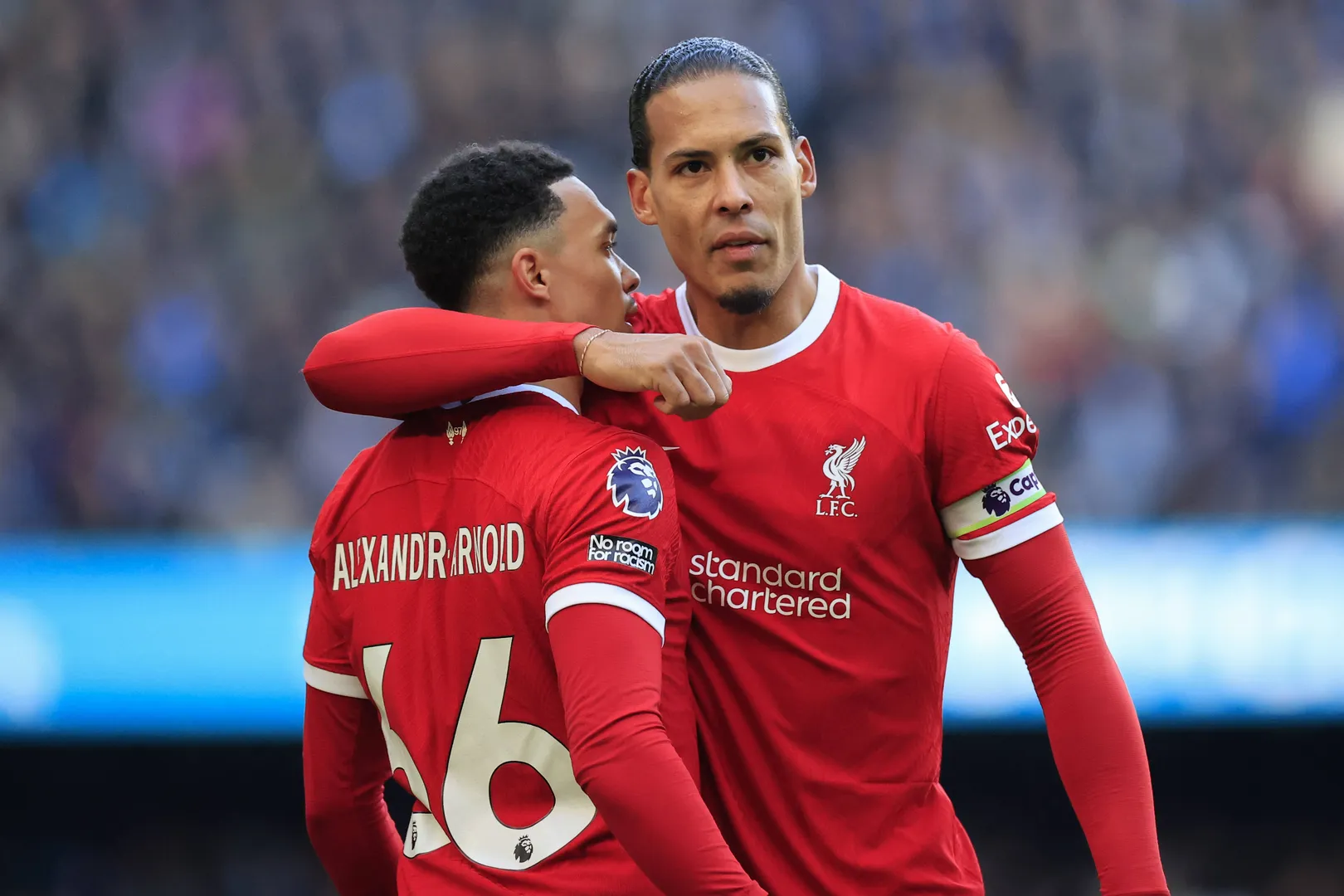 Alexander-Arnold e Van Dijk, do Liverpool Foto: (Imago)