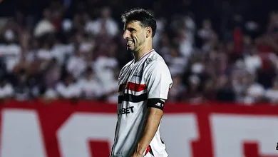 Calleri decepciona, e S&atilde;o Paulo mostra que &eacute; um time comum sem Lucas e Oscar