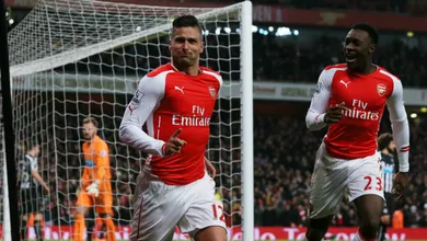 Fala e faz: Giroud salva Wenger logo ap&oacute;s sair em defesa do treinador