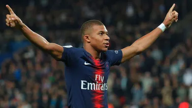 Por que Mbapp&eacute; e Rabiot se atrasaram &agrave; prele&ccedil;&atilde;o de Tuchel? Porque estariam vendo o Bar&ccedil;a x Real
