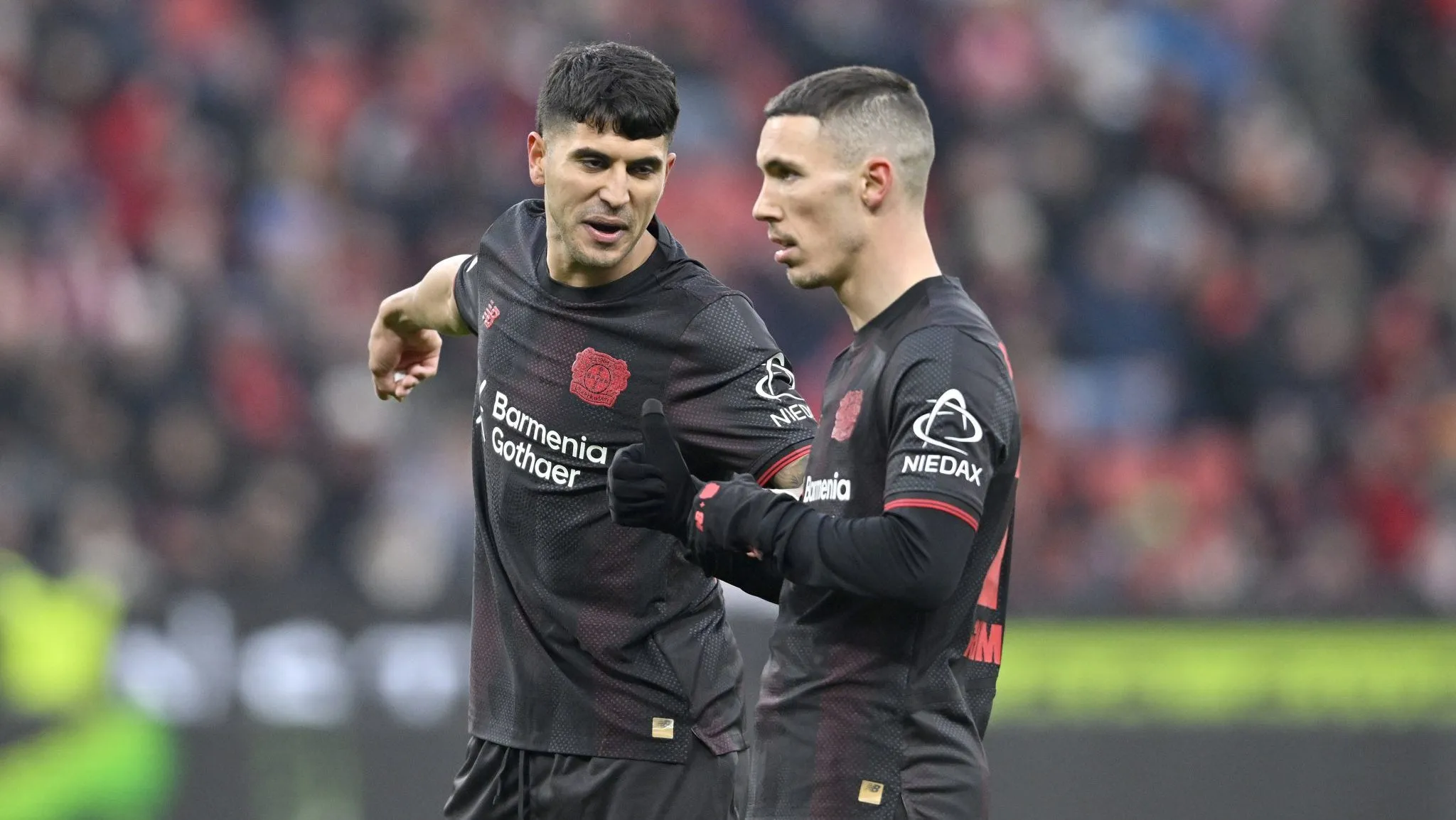 R$ 70 milh&otilde;es: Campe&atilde;o com o Leverkusen espera propostas de Barcelona e Atl&eacute;tico de Madrid