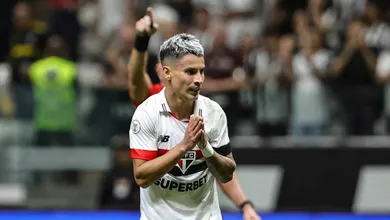 Ferreira sente problema e amplia hist&oacute;rico assustador de les&otilde;es do S&atilde;o Paulo no Allianz