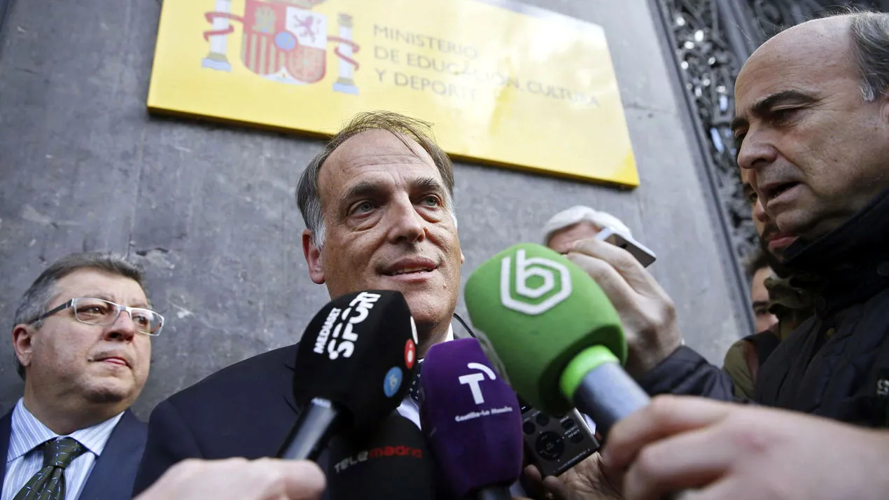 Presidente de La Liga defendeu fundos de investimento no futebol com argumentos ris&iacute;veis