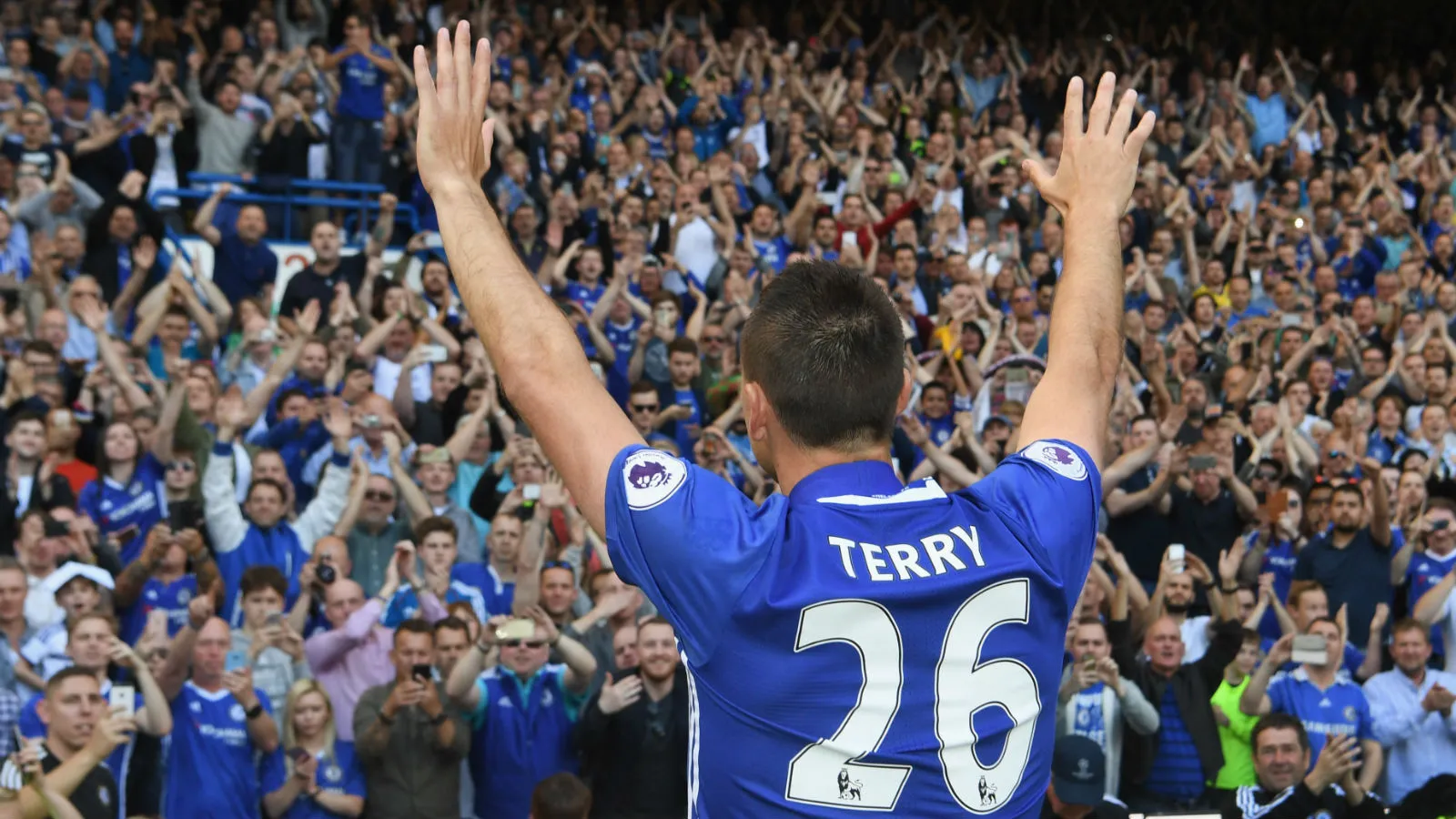 [V&iacute;deo] As imagens que ficam do adeus marcante de John Terry em Stamford Bridge