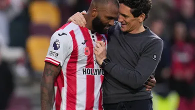 No radar da Sele&ccedil;&atilde;o, brasileiro conduz remontada em Brentford x Newcastle e cola em Haaland