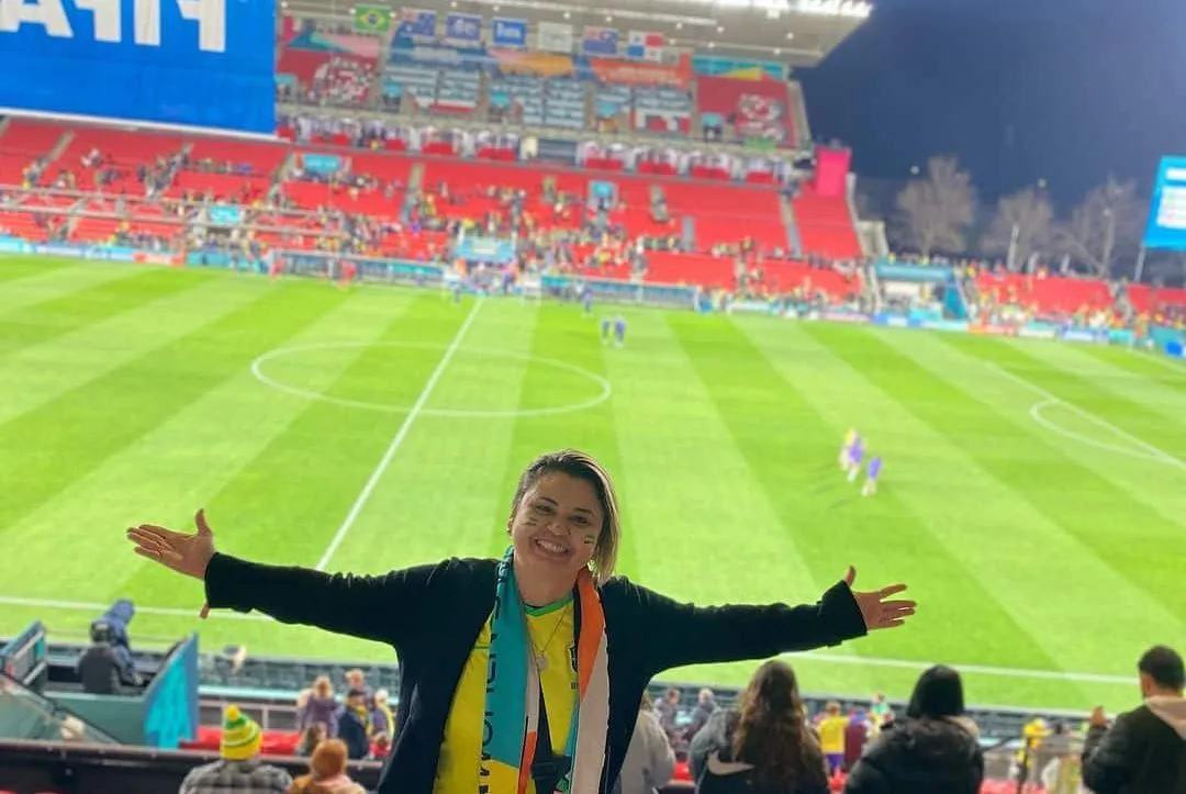 &lsquo;Incoer&ecirc;ncia&rsquo;: Sandra Santos desabafa sobre demiss&atilde;o do Governo &agrave;s v&eacute;speras da vota&ccedil;&atilde;o para sede da Copa Feminina de 2027