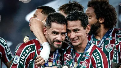 Diniz mexe no Fluminense e volta a escalar Ganso e Renato Augusto juntos