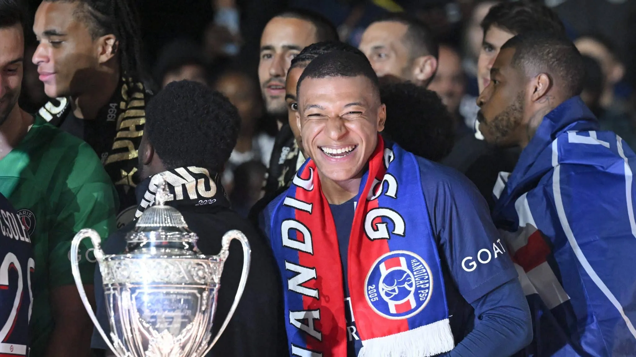 Para onde deveria ir Mbapp&eacute;?