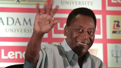 Bastou Pel&eacute; ficar doente para nos lembrarmos do quanto o amamos