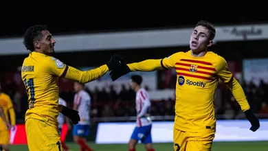 Com sono e prejudicado pela arbitragem, Barcelona fez o m&iacute;nimo para eliminar o modesto Barbastro