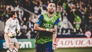 Dempsey se aposenta como um dos grandes da hist&oacute;ria do futebol nos Estados Unidos