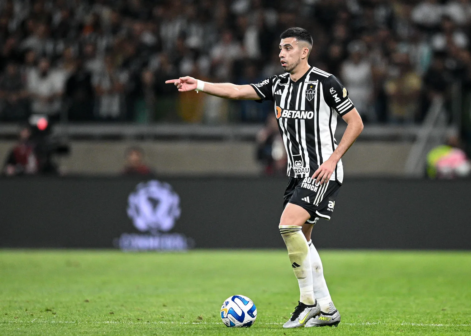 Foto: (Imago) - Rodrigo Battaglia, do Atl&eacute;tico-MG