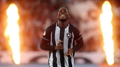 Botafogo tem solu&ccedil;&atilde;o para o meio-campo e para falta de &lsquo;casca&rsquo; do time dentro do clube