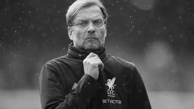 Klopp quer tornar Liverpool um clube que os jogadores n&atilde;o queiram sair, mas precisa de t&iacute;tulos