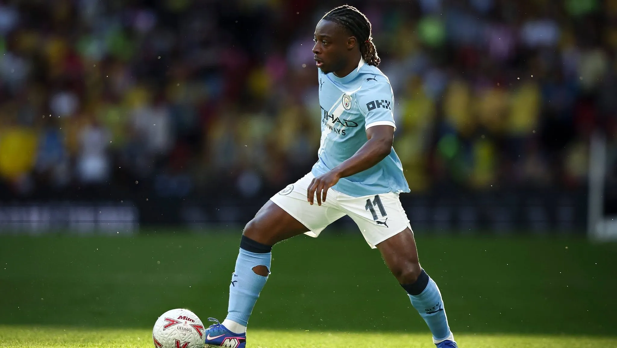 Em jogo de gola&ccedil;os, City replica mentalidade da Premier League e est&aacute; na final da FA Cup