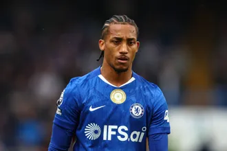 &lsquo;Se eu fosse Jo&atilde;o Pedro, faria de tudo para acertar sa&iacute;da do Chelsea&rsquo;