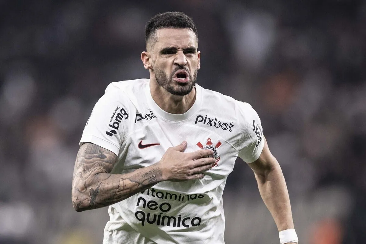 Renato Augusto em Corinthians x S&atilde;o Paulo