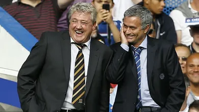 Mourinho volta &agrave; Premier League com o p&eacute; na porta