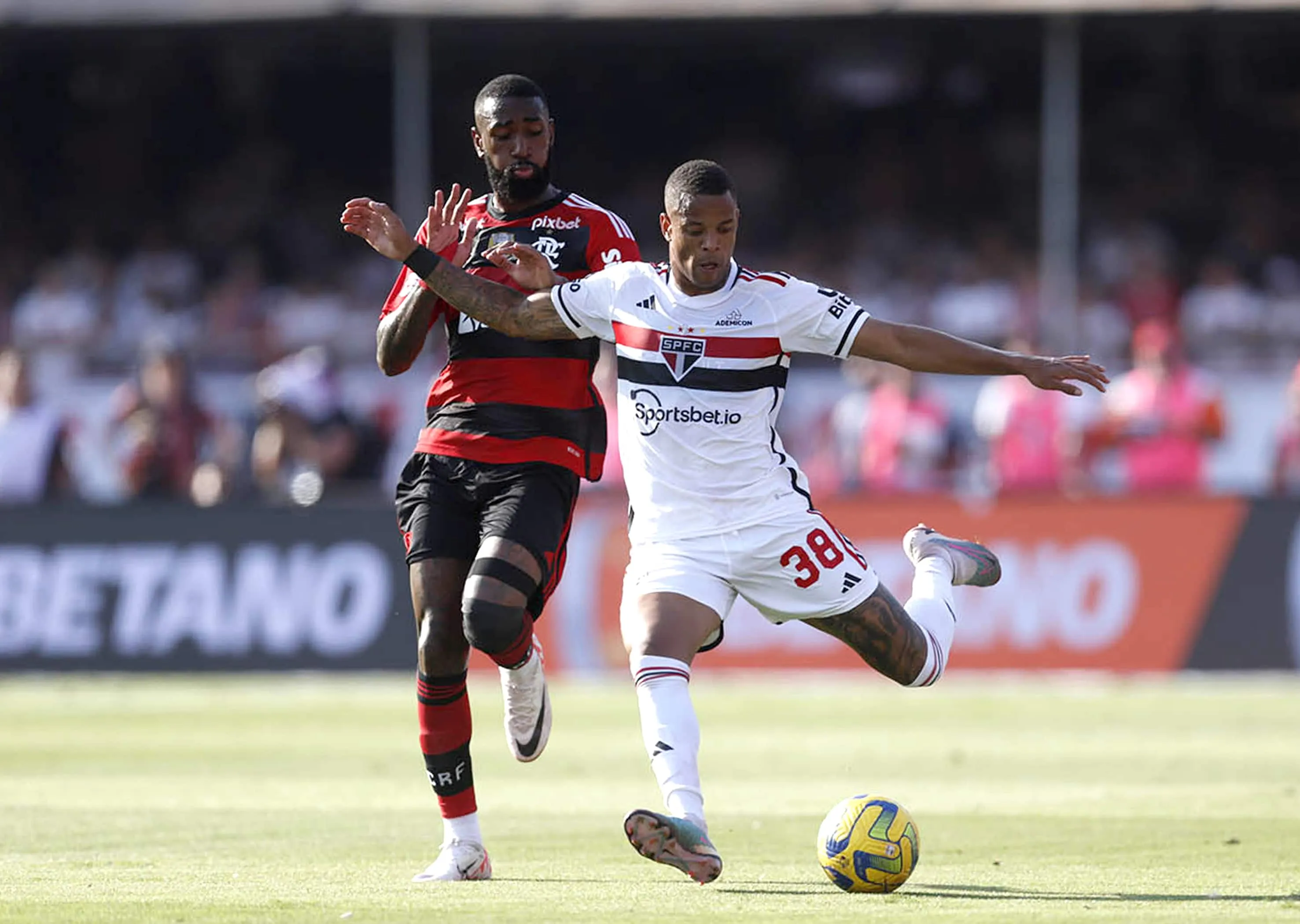 Caio Paulista no Palmeiras: O que Abel viu no jogador e o que Mayke e Artur t&ecirc;m a ver com isso