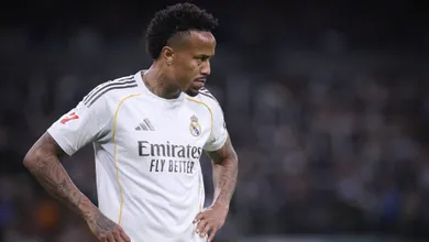Grave les&atilde;o de &Eacute;der Milit&atilde;o obriga Real Madrid a mudar planos no mercado