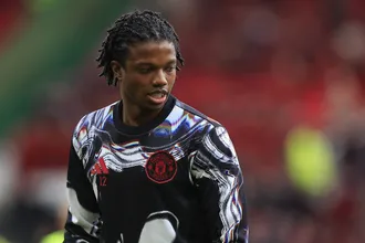 Manchester United barra sa&iacute;da no fim da janela e provoca irrita&ccedil;&atilde;o de lateral nos bastidores