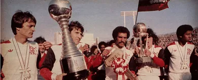 40 anos do Mundial rubro-negro: como os jornais e revistas contaram a semana do Flamengo 3&times;0 Liverpool em 1981