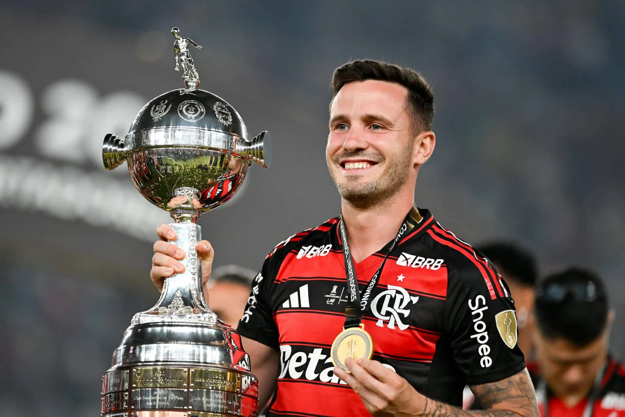 Sa&uacute;l quer Flamengo focado em &lsquo;lema&rsquo; de Filipe Lu&iacute;s durante final contra o PSG