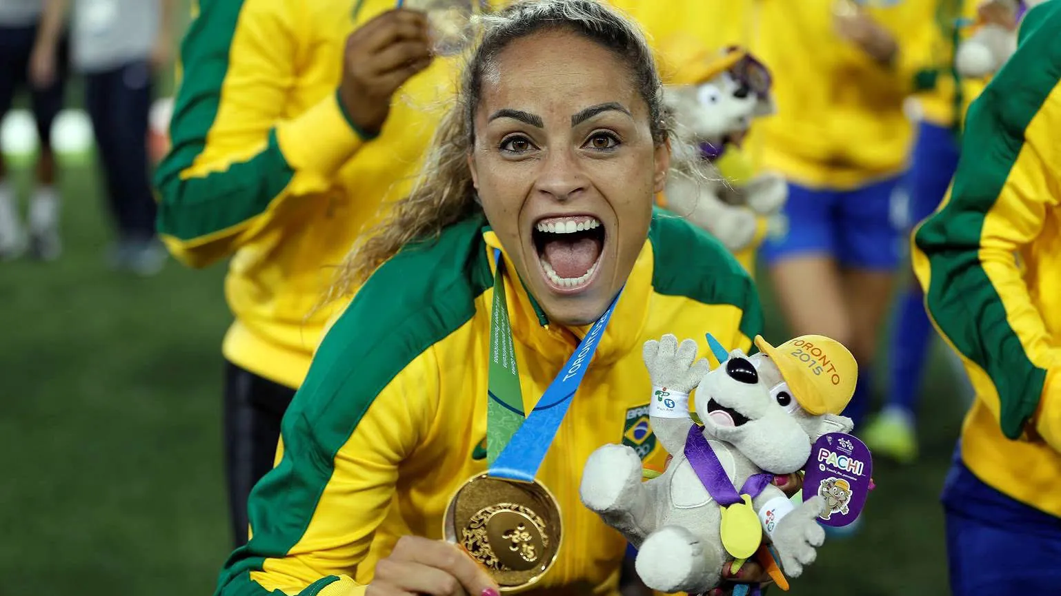 Depois de estrela da sele&ccedil;&atilde;o americana, Orlando Pride contrata M&ocirc;nica Alves, da Sele&ccedil;&atilde;o Brasileira