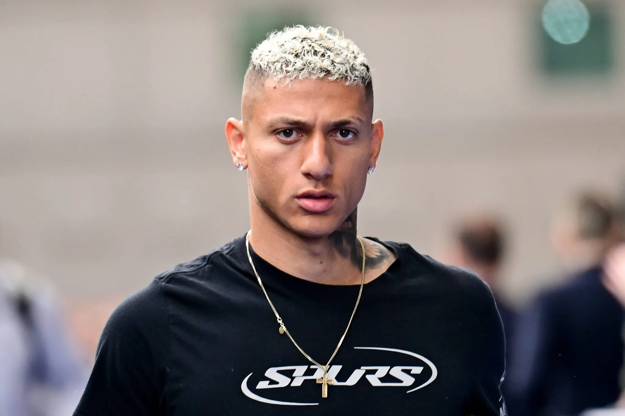 Richarlison antes de jogo do Tottenham