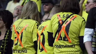 Torcida do Dortmund n&atilde;o perdoa G&ouml;tze por &ldquo;trai&ccedil;&atilde;o&rdquo;