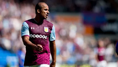 Eterna promessa, Agbonlahor se aposenta aos 32 anos depois de uma vida no Aston Villa