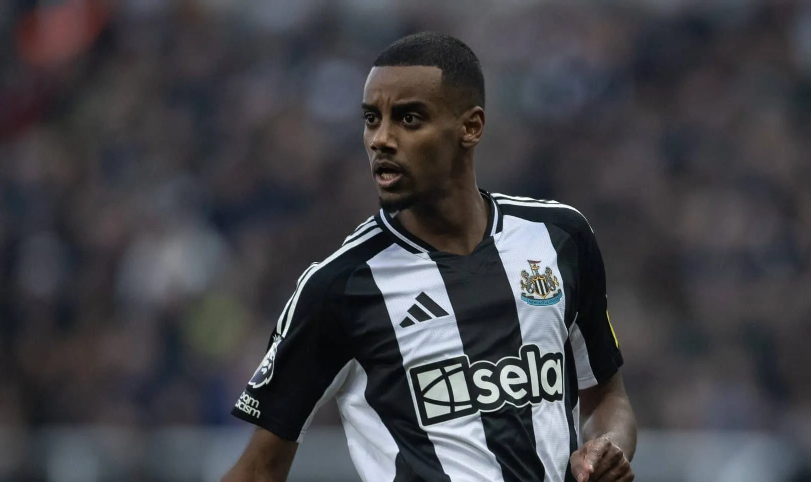Acabou o interesse? A posi&ccedil;&atilde;o do Liverpool ap&oacute;s Newcastle rejeitar R$ 808 milh&otilde;es por Isak