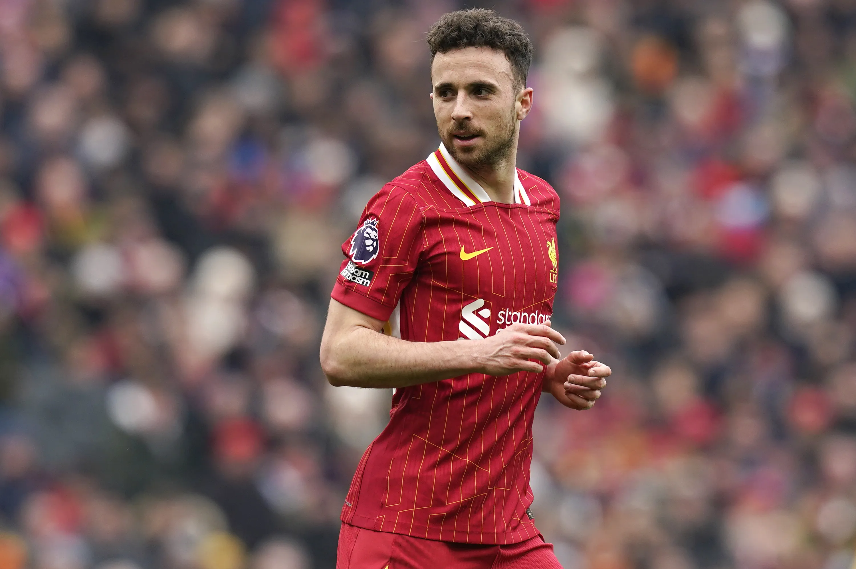 Diogo Jota em a&ccedil;&atilde;o pelo Liverpool
