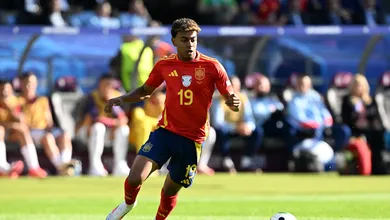 Lamine Yamal brinca de interclasse em passeio da Espanha sobre a Cro&aacute;cia na Eurocopa