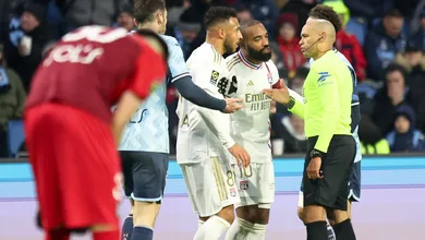 Abre o olho, Textor: Lyon faz partida desastrosa, perde para Le Havre e aumenta drama na Ligue 1