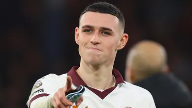 Todo mundo no City vai comemorar a volta de De Bruyne, menos Foden &mdash; e ele tem motivo