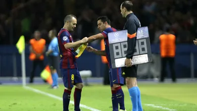 Lampard sobre a dificuldade de enfrentar Xavi e Iniesta: &ldquo;Eles jogam futebol em torno de voc&ecirc;&rdquo;