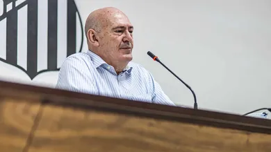 Ap&oacute;s o rebaixamento, Santos se encontra sem dinheiro para sal&aacute;rios de dezembro e 13&ordm; de jogadores e funcion&aacute;rios