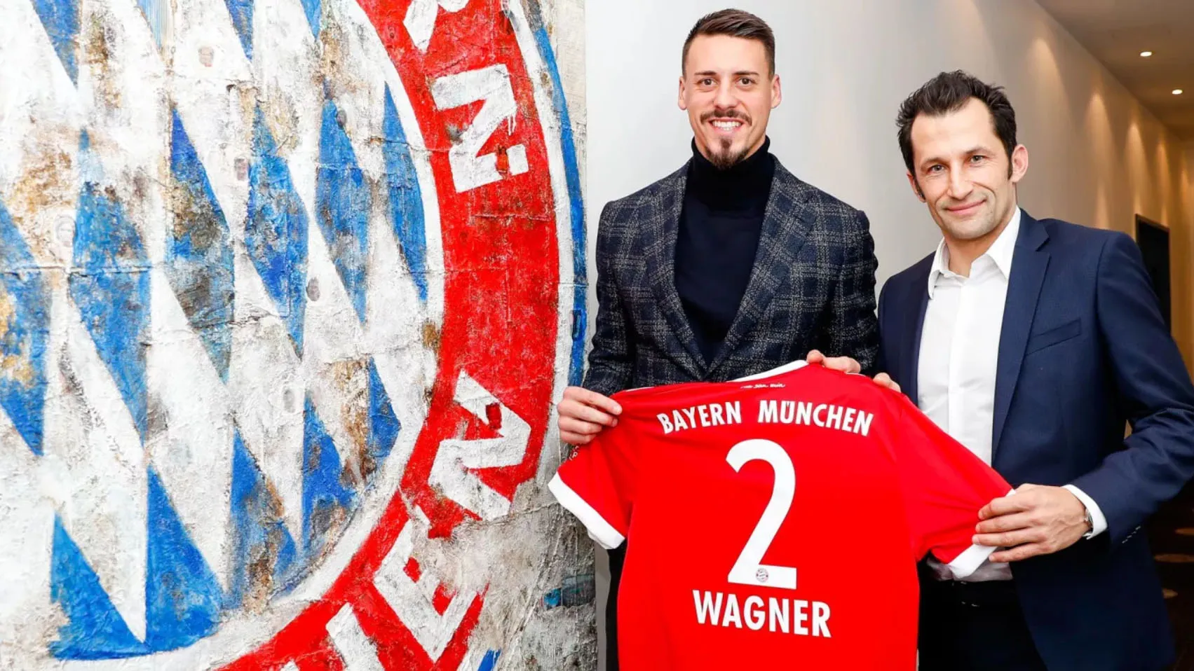 A boa fase de Sandro Wagner o levou de volta &agrave; sele&ccedil;&atilde;o alem&atilde; e agora ao Bayern, seu clube de cora&ccedil;&atilde;o