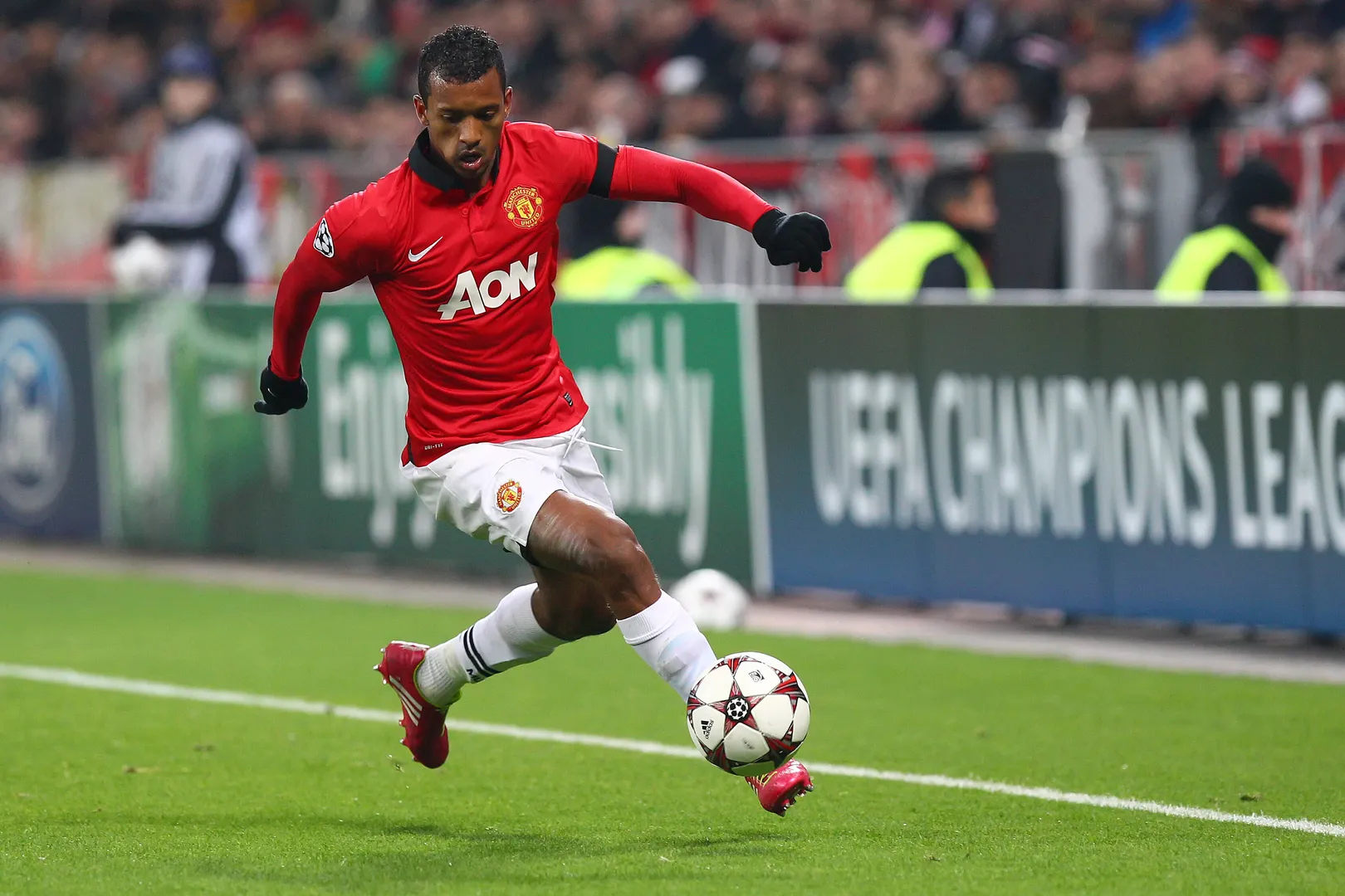 Nani com a camisa do Manchester United, em 2013 (Foto: IMAGO / Fotostand)
