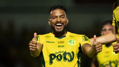 Por que Reinaldo ainda n&atilde;o tem o devido reconhecimento dos seus n&uacute;meros?