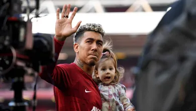 Uma cole&ccedil;&atilde;o de imagens da bel&iacute;ssima despedida que Anfield ofereceu a Roberto Firmino