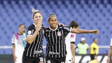 Corinthians arrebata Libertad Limpe&ntilde;o e vai &agrave;s quartas de final da Libertadores Feminina pela 5&ordf; vez