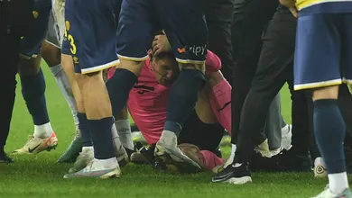 Presidente de time turco &eacute; condenado &agrave; pris&atilde;o ap&oacute;s agredir &aacute;rbitro durante jogo