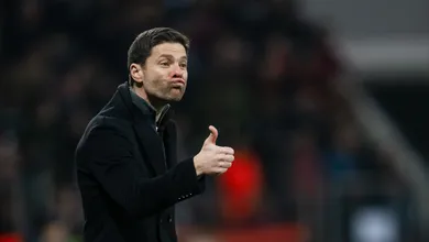 Bayer Leverkusen atropela Molde na Liga Europa e Xabi Alonso segue em temporada dos sonhos