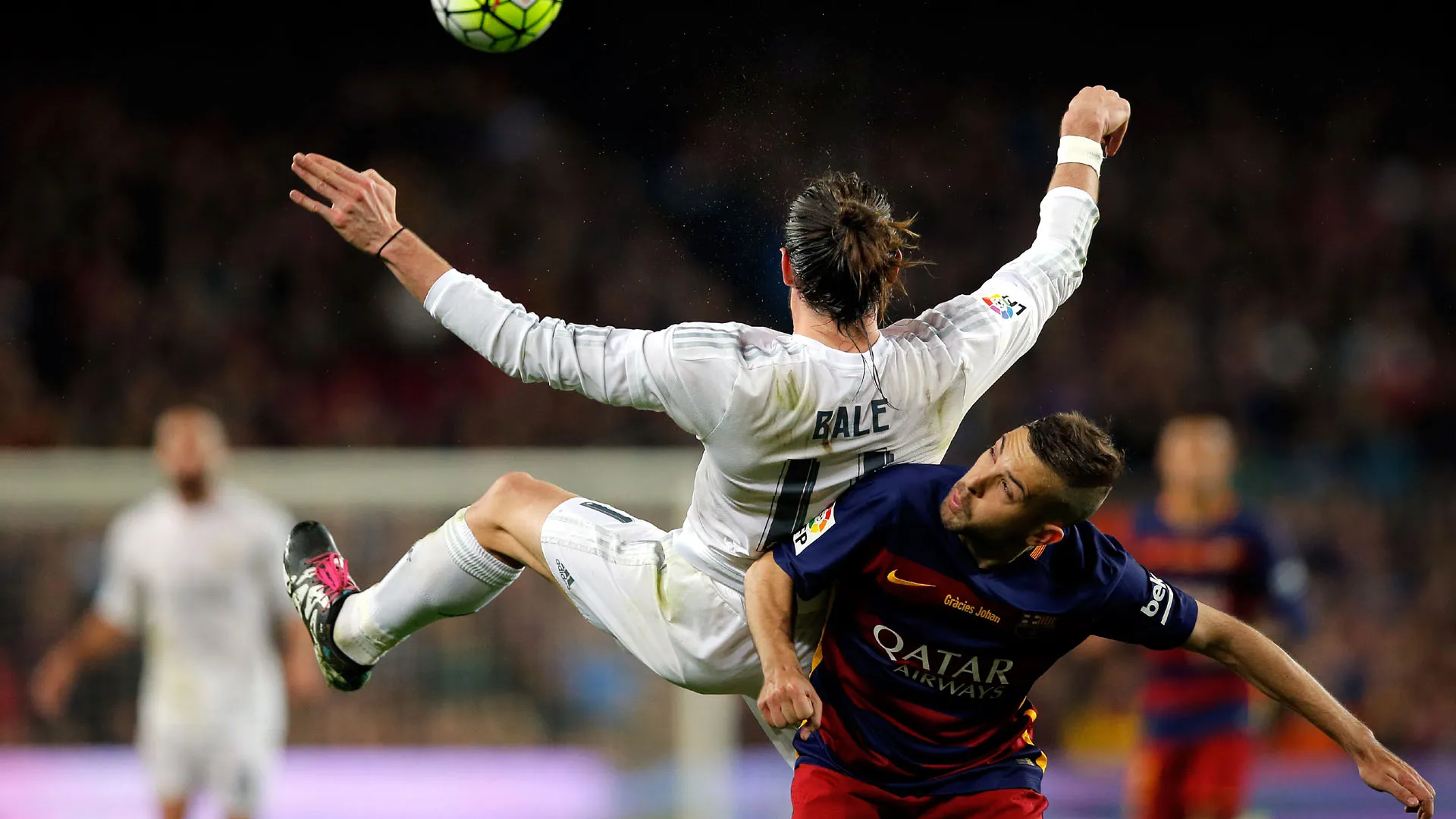 O que faz La Liga ser mais dif&iacute;cil para Barcelona e Real Madrid nesta temporada?