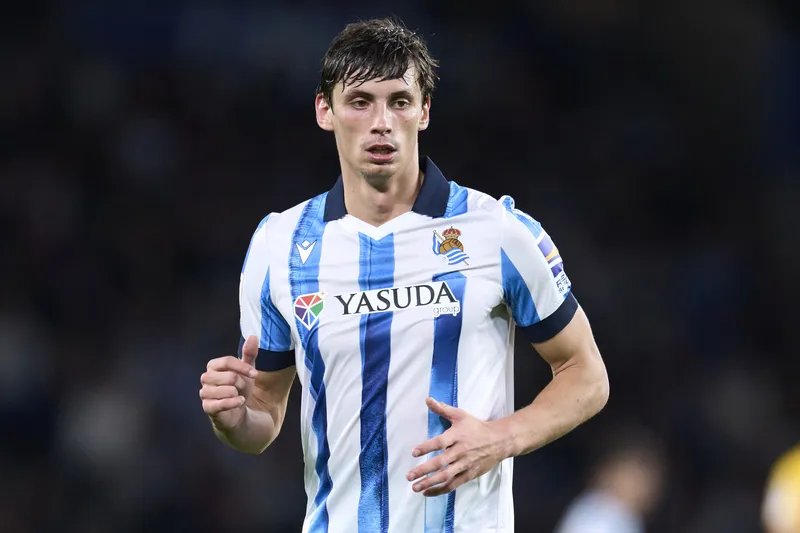 Le Normand em a&ccedil;&atilde;o pela Real Sociedad, em 2023