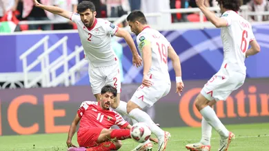 Em duelo t&aacute;tico interessante, Jord&acirc;nia se aproveita da bola a&eacute;rea para bater o Tajiquist&atilde;o e fazer hist&oacute;ria na Copa da &Aacute;sia