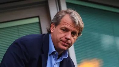 Barca do Chelsea rumo &agrave; Ar&aacute;bia Saudita tem at&eacute; nome de sele&ccedil;&atilde;o inglesa
